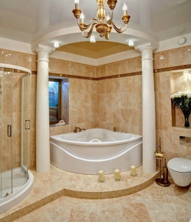 потолочный светильник в интерьере ванной в Классическом стиле автор Андрей Андреевский