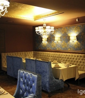Интерьер кафе, бара, ресторана в Классическом стиле автор Юлия Павлова  (Владимир) В интерьере использован бра